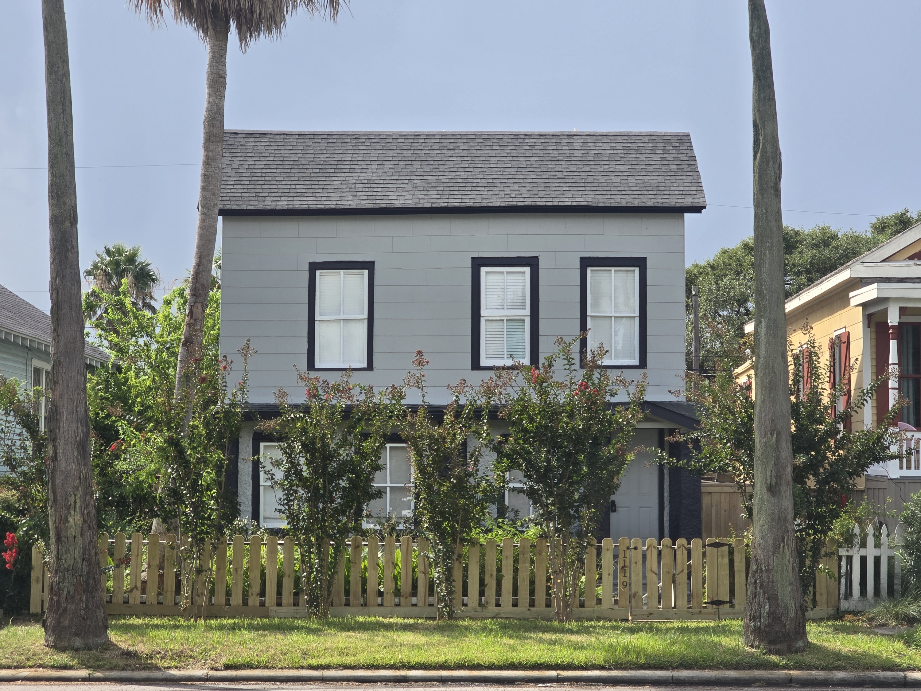 1119 Broadway Avenue J - 1