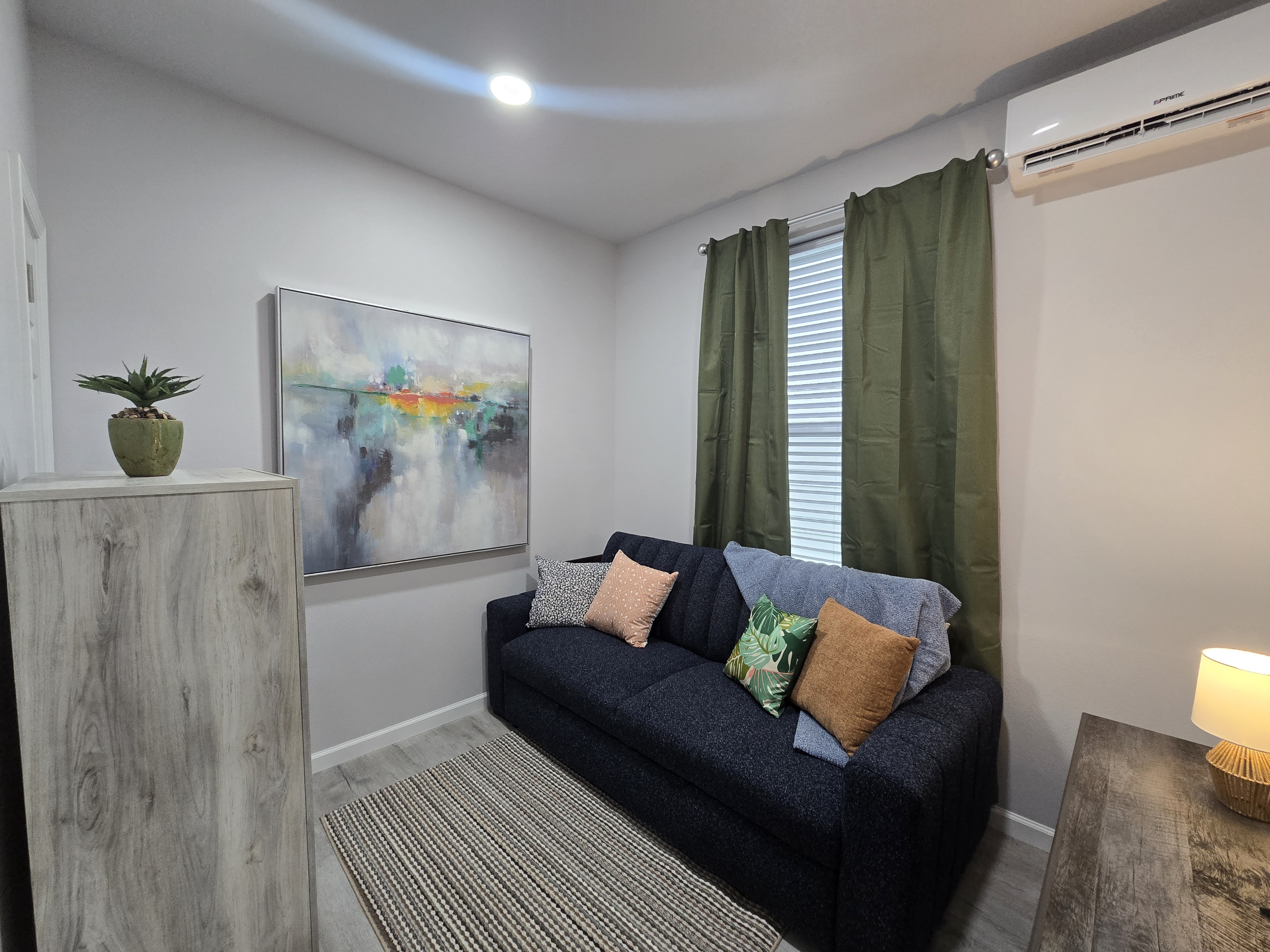 805 Avenue K - C